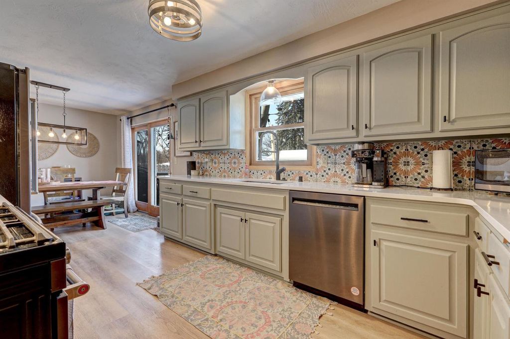 Photo of 901 Sheridan STREET, Kaukauna, WI 54130 (MLS # 50320211)