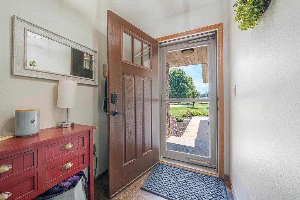 Photo of 206 Donovan CIRCLE, Rosendale, WI 54974 (MLS # 50332912)