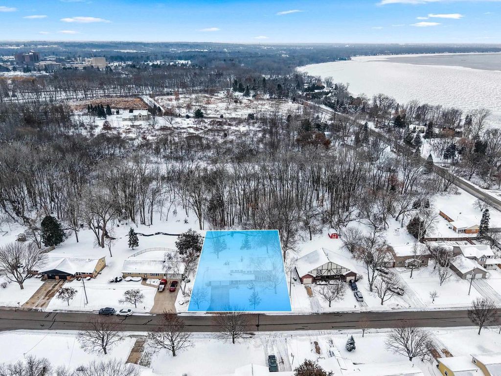 Photo of 3258 Peterson ROAD, Green Bay, WI 54311 (MLS # 50318833)