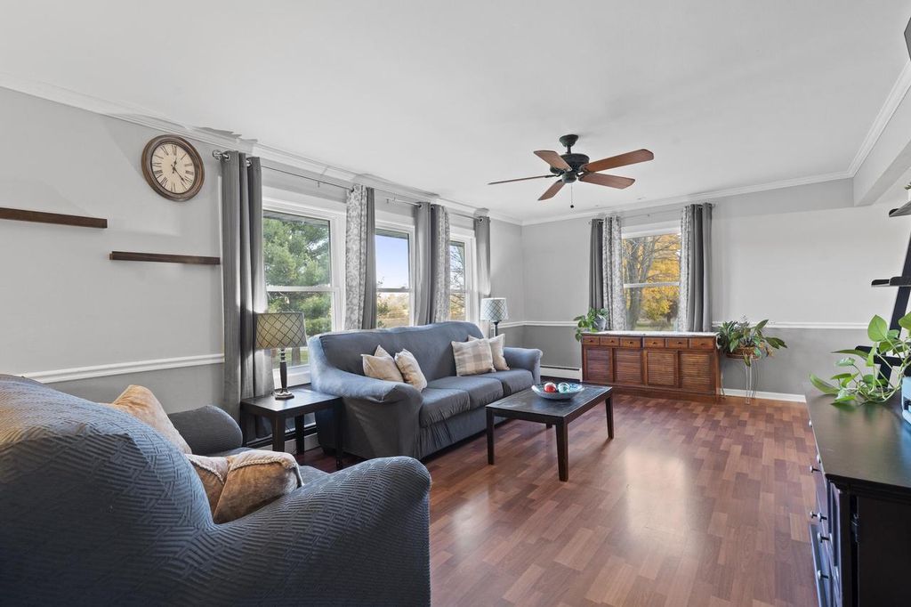 Photo of S47W24821 Lawnsdale ROAD, Waukesha, WI 53189 (MLS # 1941691)