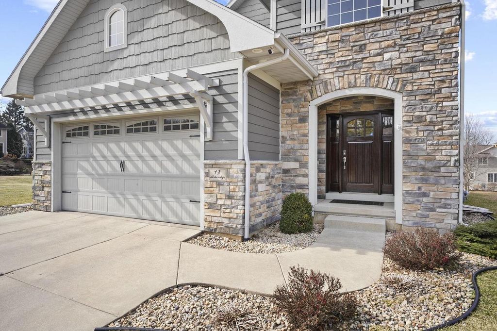 Photo of 13 Arboredge WAY, Fitchburg, WI 53711 (MLS # 2017928)