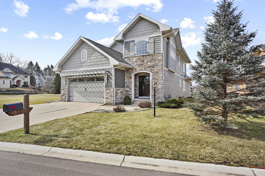 Photo of 13 Arboredge WAY, Fitchburg, WI 53711 (MLS # 2017928)