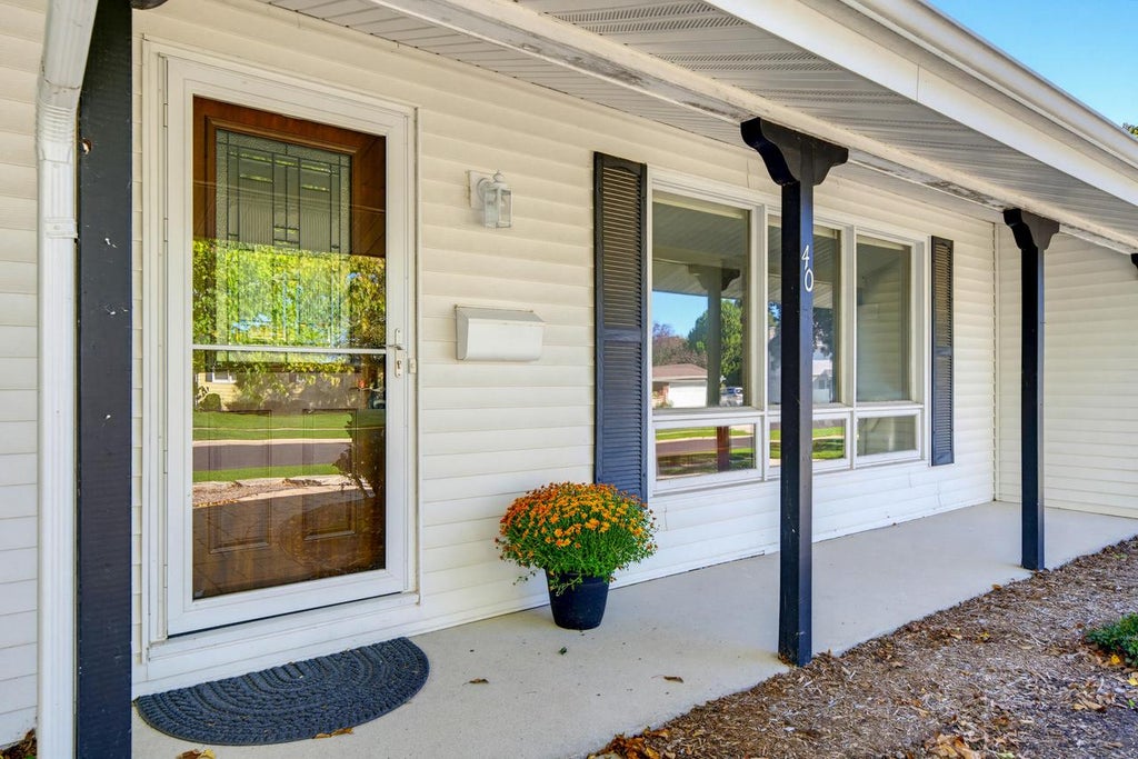 Photo of 40 Wakawn AVENUE, Fond Du Lac, WI 54935 (MLS # 1982800)
