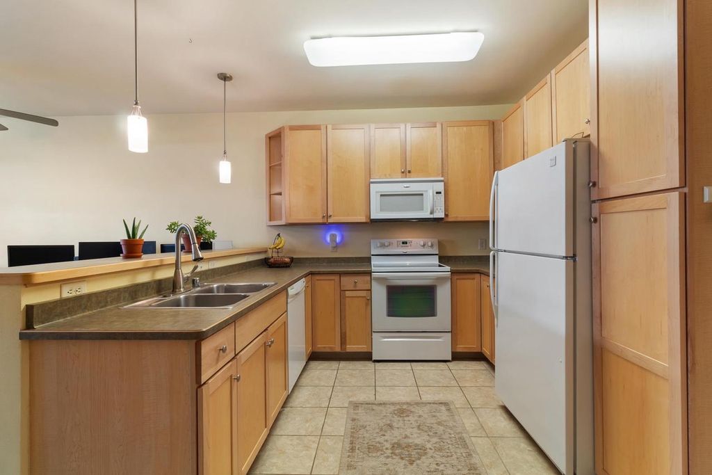 Photo of 201 E Lane STREET #106, Sun Prairie, WI 53590 (MLS # 2014852)