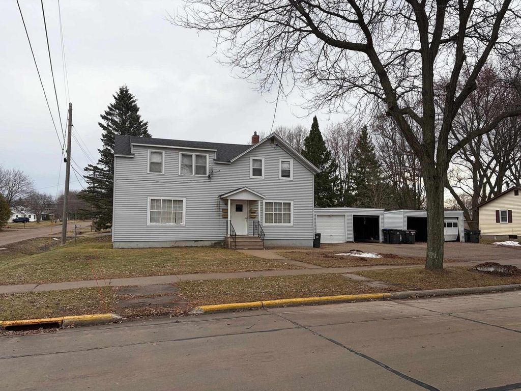 Photo of 1509 S Palmetto AVENUE, Marshfield, WI 54449 (MLS # 22600931)