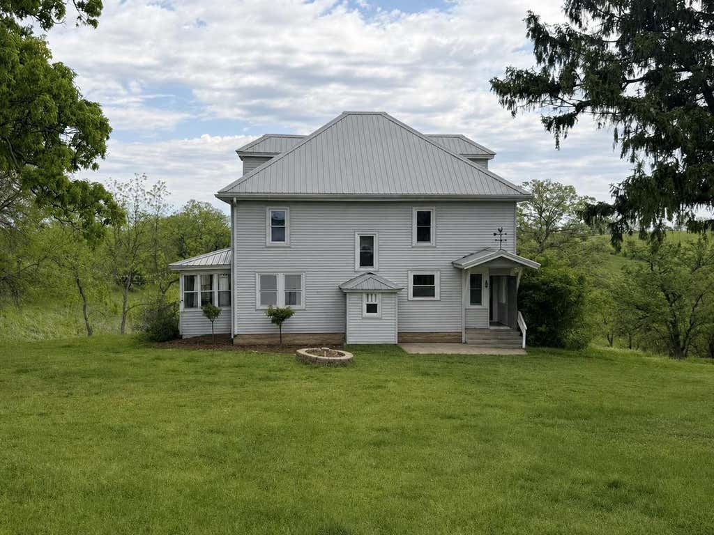Photo of 785 County Road F, Hollandale, WI 53544 (MLS # 2024310)