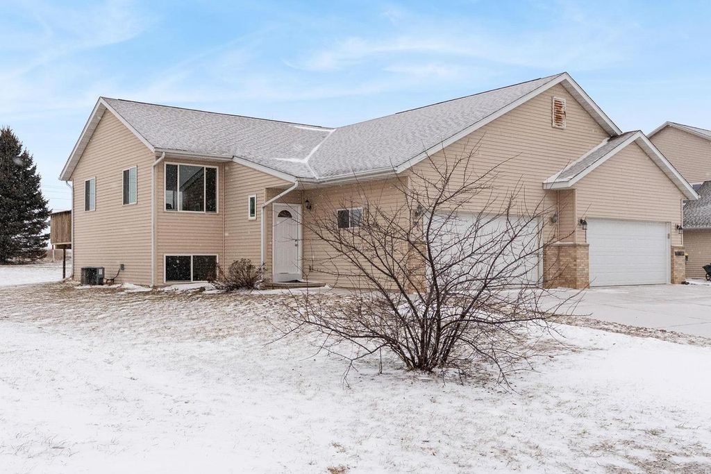 Photo of 2015 Nighthawk LANE, Sauk City, WI 53583 (MLS # 2013893)