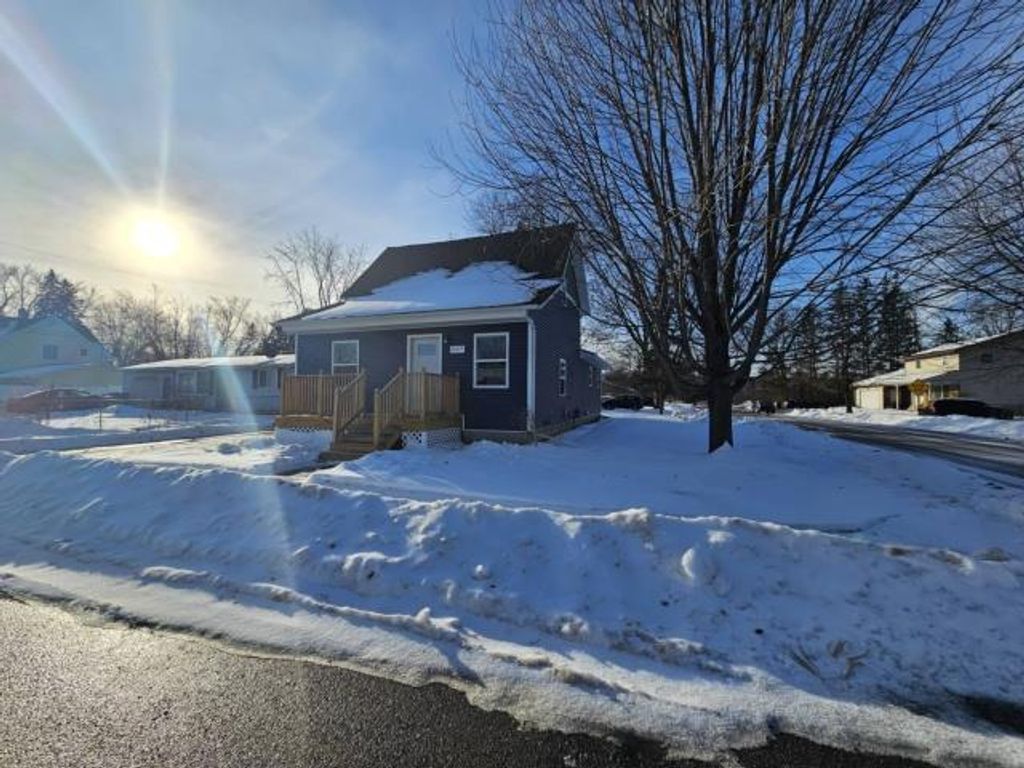 Photo of 207 N Chestnut STREET, Spencer, WI 54479 (MLS # 22505840)