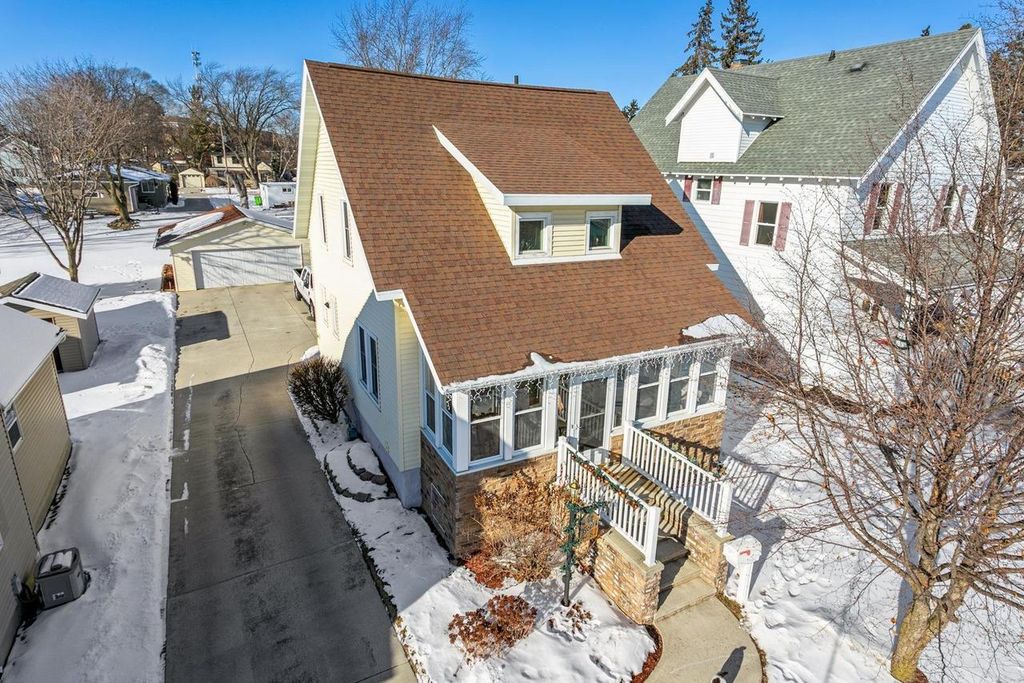 Photo of 128 School STREET, Chilton, WI 53014 (MLS # 50321114)