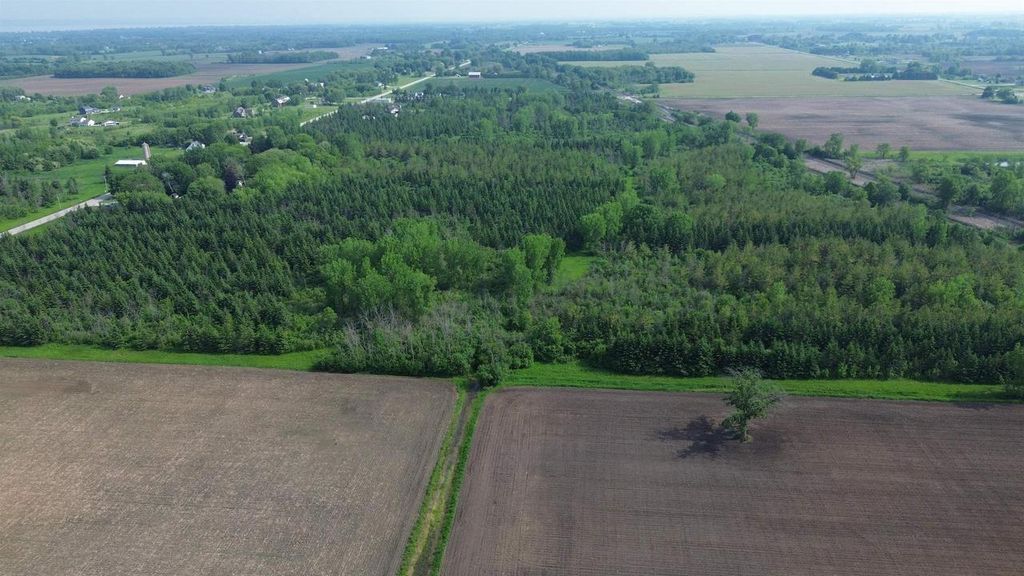 Photo of County Road R, Oshkosh, WI 54902 (MLS # 50314750)