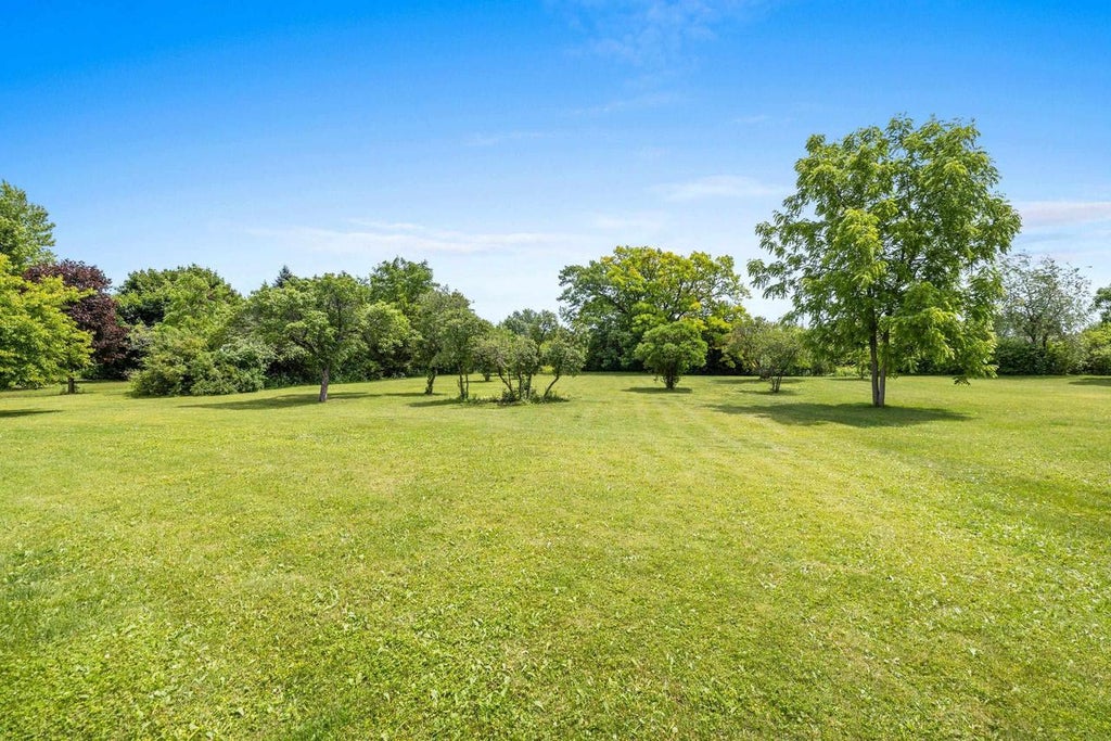 Photo of 2694 Bay Settlement ROAD, Green Bay, WI 54311 (MLS # 50334092)