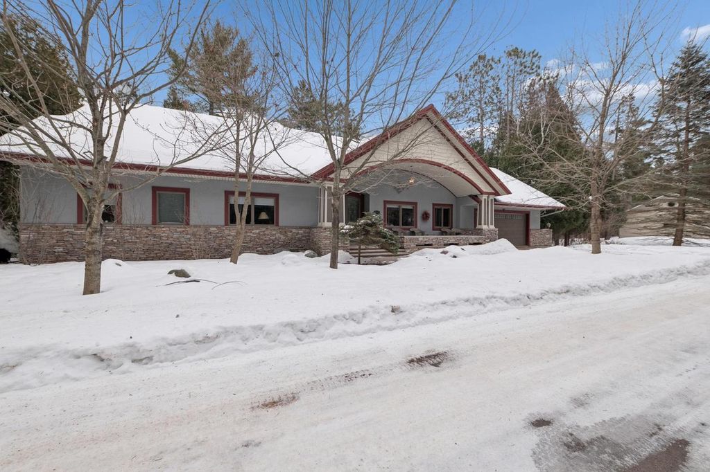 Photo of 4 Kilner Bay DRIVE, Superior, WI 54880 (MLS # 6123578)