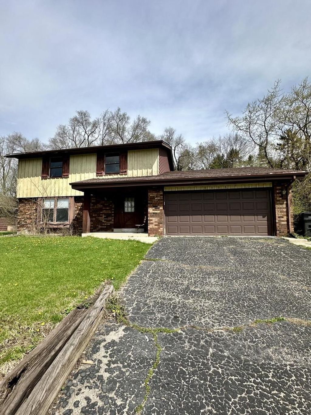 Photo of 8008 Gina DRIVE, Mount Pleasant, WI 53406 (MLS # 1958758)