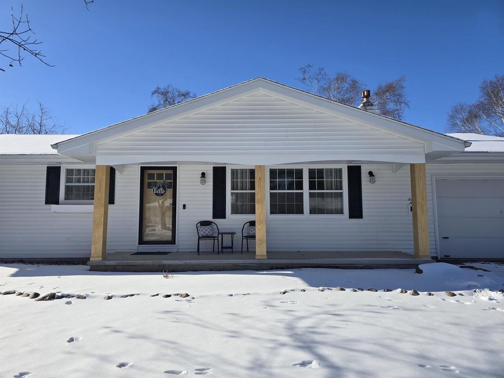 Photo of 1719 S Seminole ROAD, Appleton, WI 54914 (MLS # 50320353)