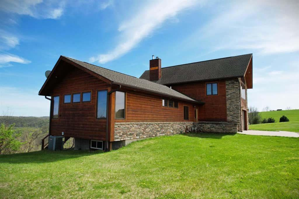 Photo of 29001 Skyview LANE, Wauzeka, WI 53826 (MLS # 2030147)