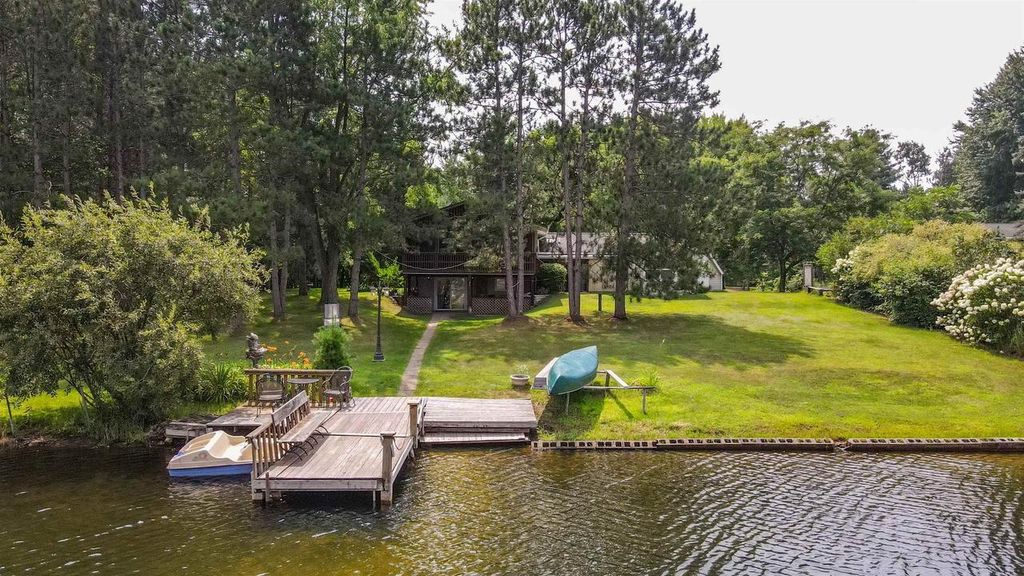 Photo of W6360 Tamarack COURT, Neshkoro, WI 54960 (MLS # 22505431)