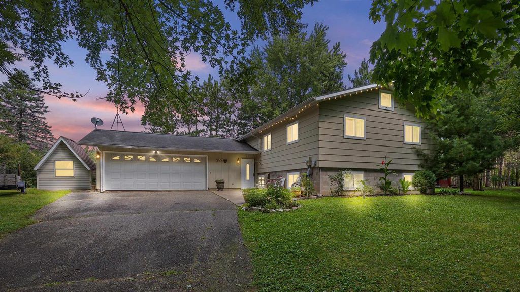 Photo of W6360 Tamarack COURT, Neshkoro, WI 54960 (MLS # 22505431)
