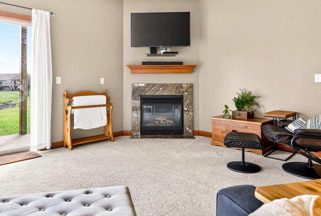 Photo of 2362 Plank CIRCLE #B, Appleton, WI 54915 (MLS # 50323953)