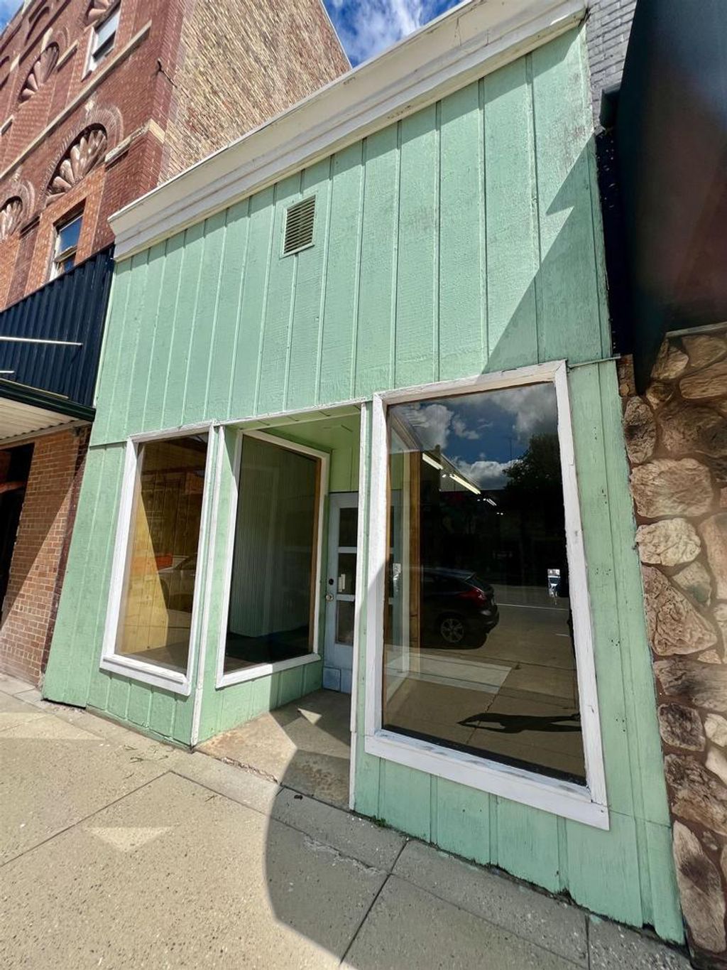Photo of 141 E Main STREET, Reedsburg, WI 53959 (MLS # 2028808)