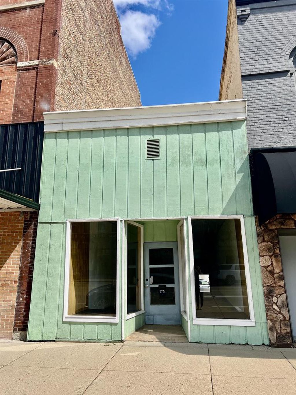 Photo of 141 E Main STREET, Reedsburg, WI 53959 (MLS # 2028808)
