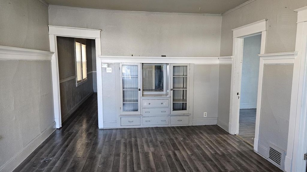 Photo of 3143 N 14th STREET #3143A, Milwaukee, WI 53206 (MLS # 1948993)