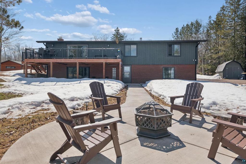 Photo of 3903 Lake Park ROAD, Ashland, WI 54806 (MLS # 6124457)