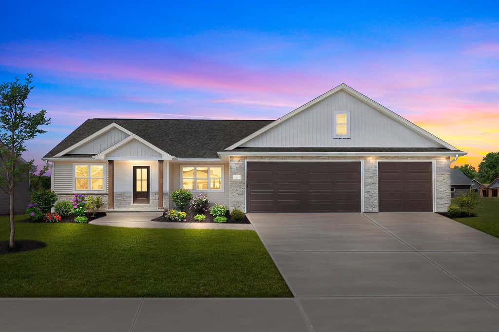 Photo of N3975 Deere DRIVE, Kaukauna, WI 54130 (MLS # 50331437)