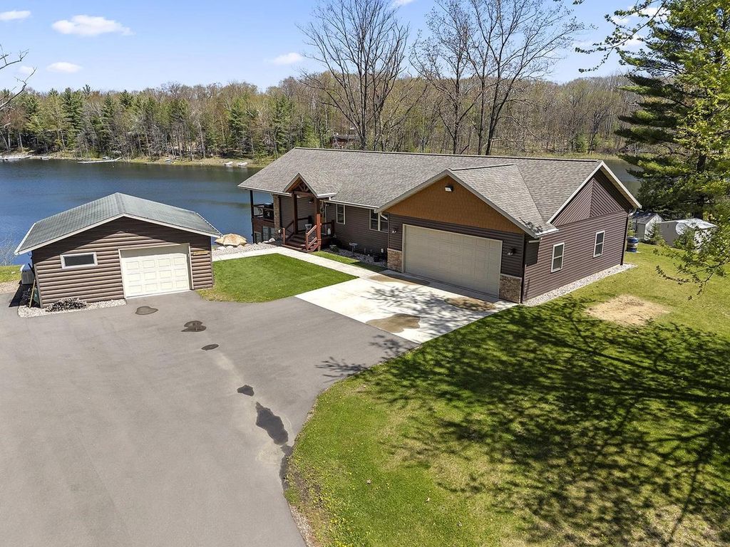 Photo of N8772 Beauleau Lake LANE, Gresham, WI 54128 (MLS # 50325936)