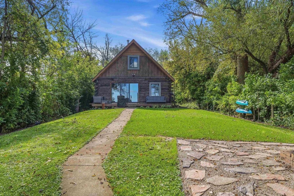 Photo of 5722 Springbrook ROAD, Omro, WI 54963 (MLS # 50333157)