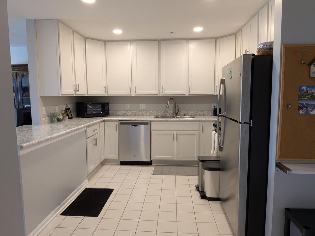 Photo of 418 56th STREET #214, Kenosha, WI 53140 (MLS # 1939645)