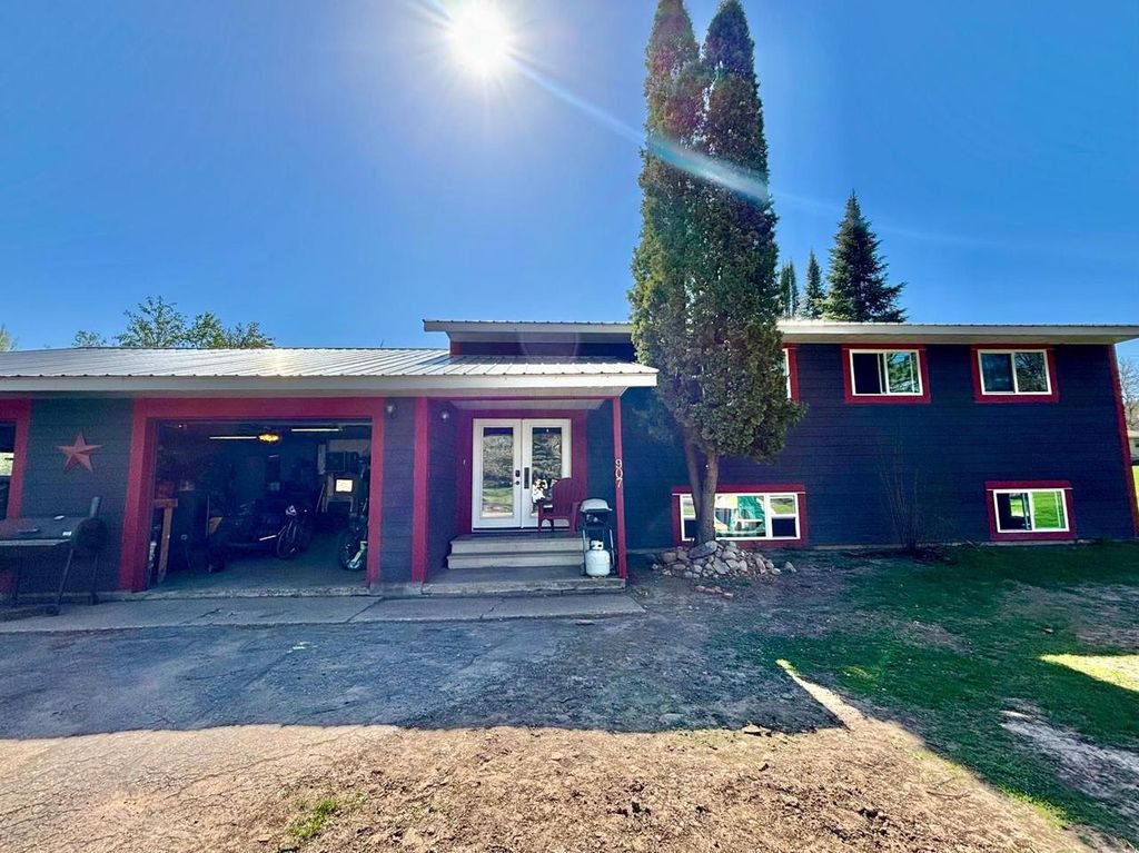 Photo of 907 Pine STREET, Prentice, WI 54556 (MLS # 22601152)