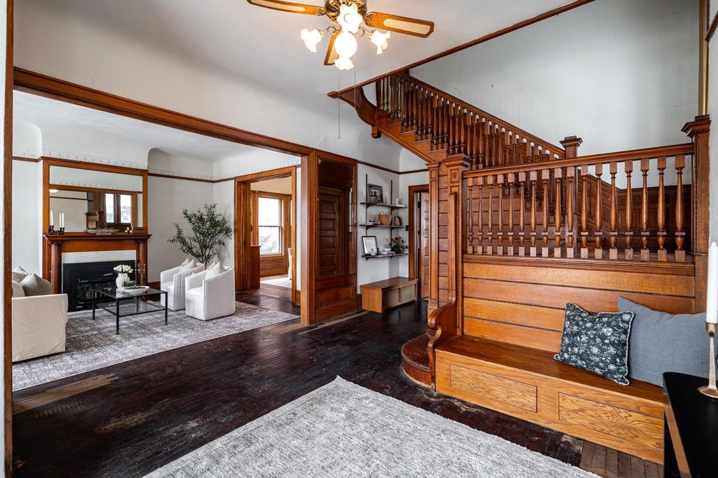 Photo of 2859 N Marietta AVENUE, Milwaukee, WI 53211 (MLS # 1948292)