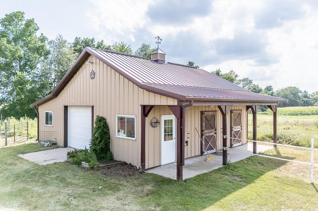 Photo of E8403 Church ROAD, New London, WI 54961 (MLS # 50331398)