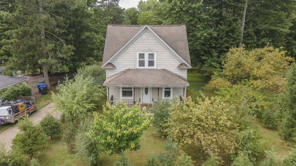 Photo of 400 N Townline ROAD, Wautoma, WI 54982 (MLS # 50330740)