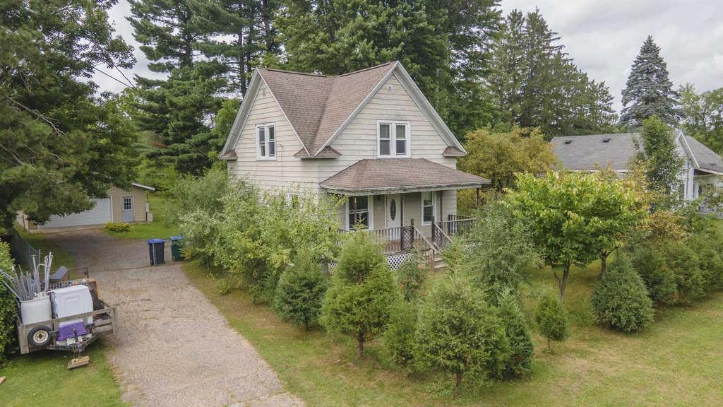 Photo of 400 N Townline ROAD, Wautoma, WI 54982 (MLS # 50330740)