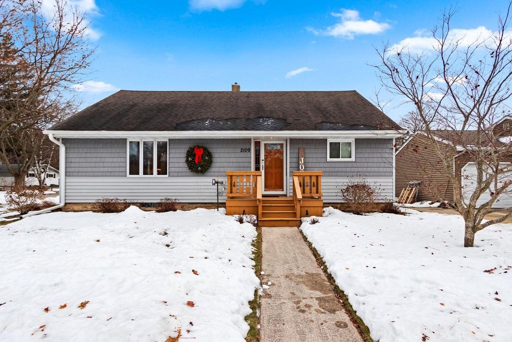 Photo of 2109 41st STREET, Two Rivers, WI 54241 (MLS # 1945769)