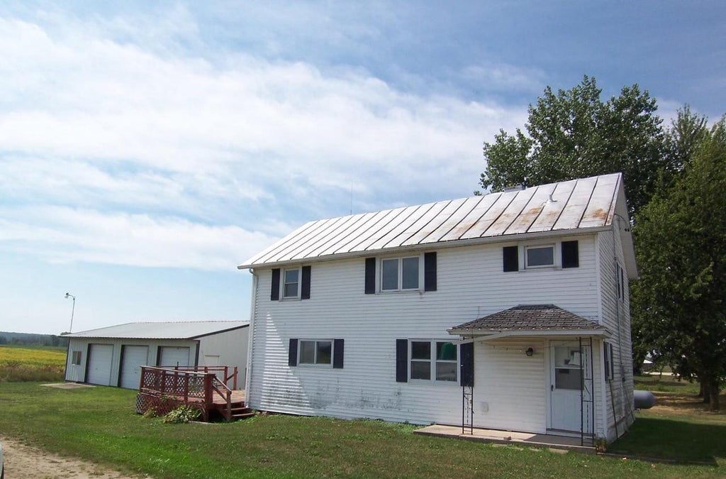Photo of 20401 Sunny Slope ROAD, Reedsville, WI 54230 (MLS # 50335009)