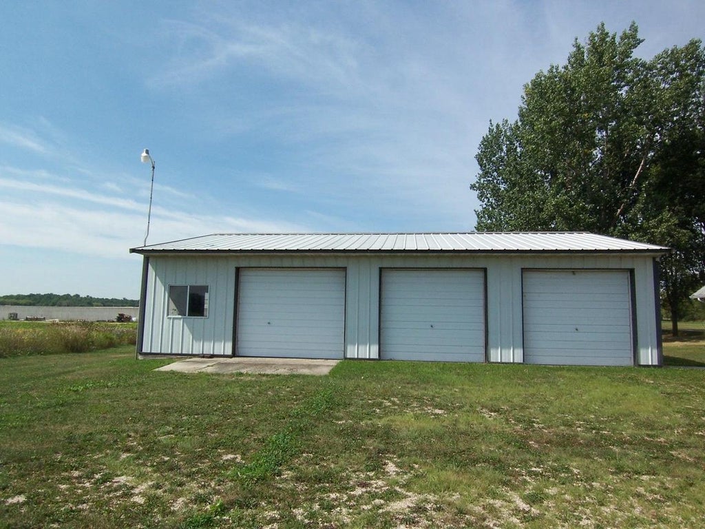 Photo of 20401 Sunny Slope ROAD, Reedsville, WI 54230 (MLS # 50335009)
