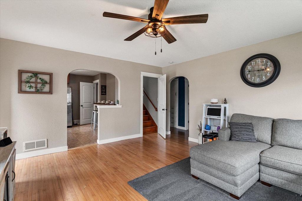 Photo of 211 N Rusk AVENUE, Viroqua, WI 54665 (MLS # 1961447)