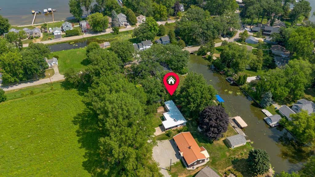 Photo of 2073 S Point Comfort ROAD, Oshkosh, WI 54902 (MLS # 50330304)