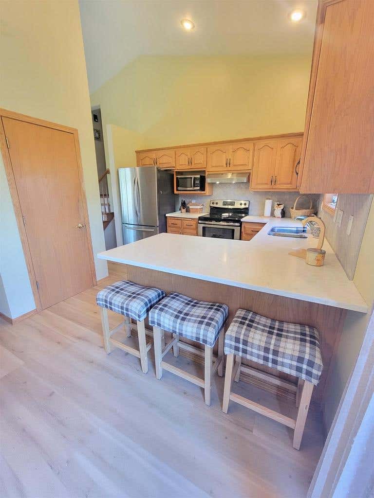 Photo of W5424 Red Clover TRAIL, Appleton, WI 54915 (MLS # 50330011)