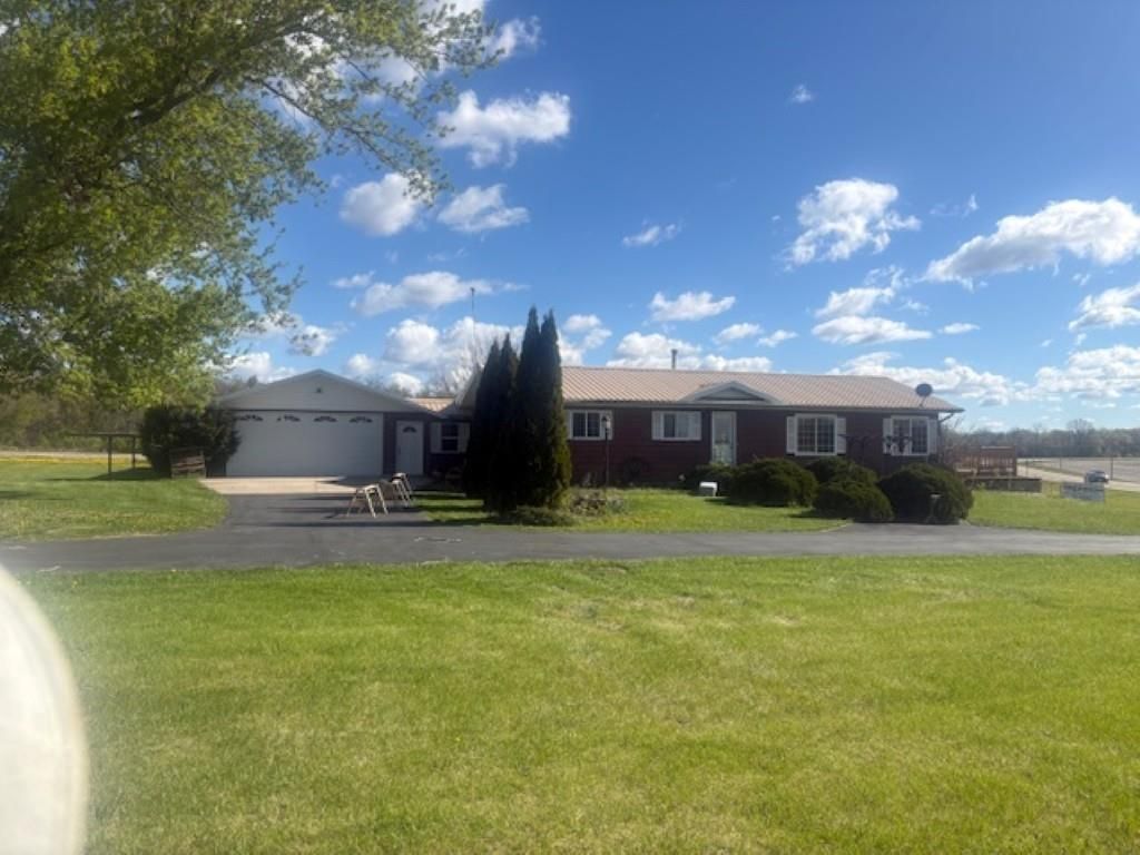 Photo of W4036 County Road E RD, Berlin, WI 54923 (MLS # 50325527)