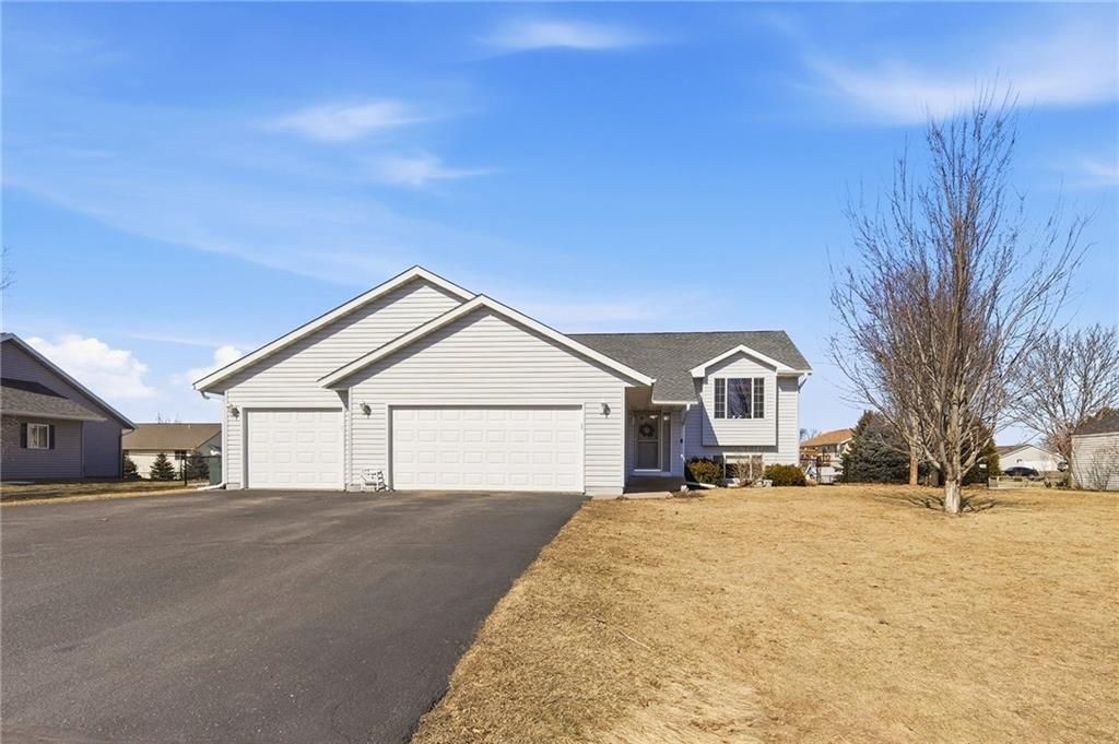 Photo of 13858 39th AVENUE, Chippewa Falls, WI 54729 (MLS # 1598819)