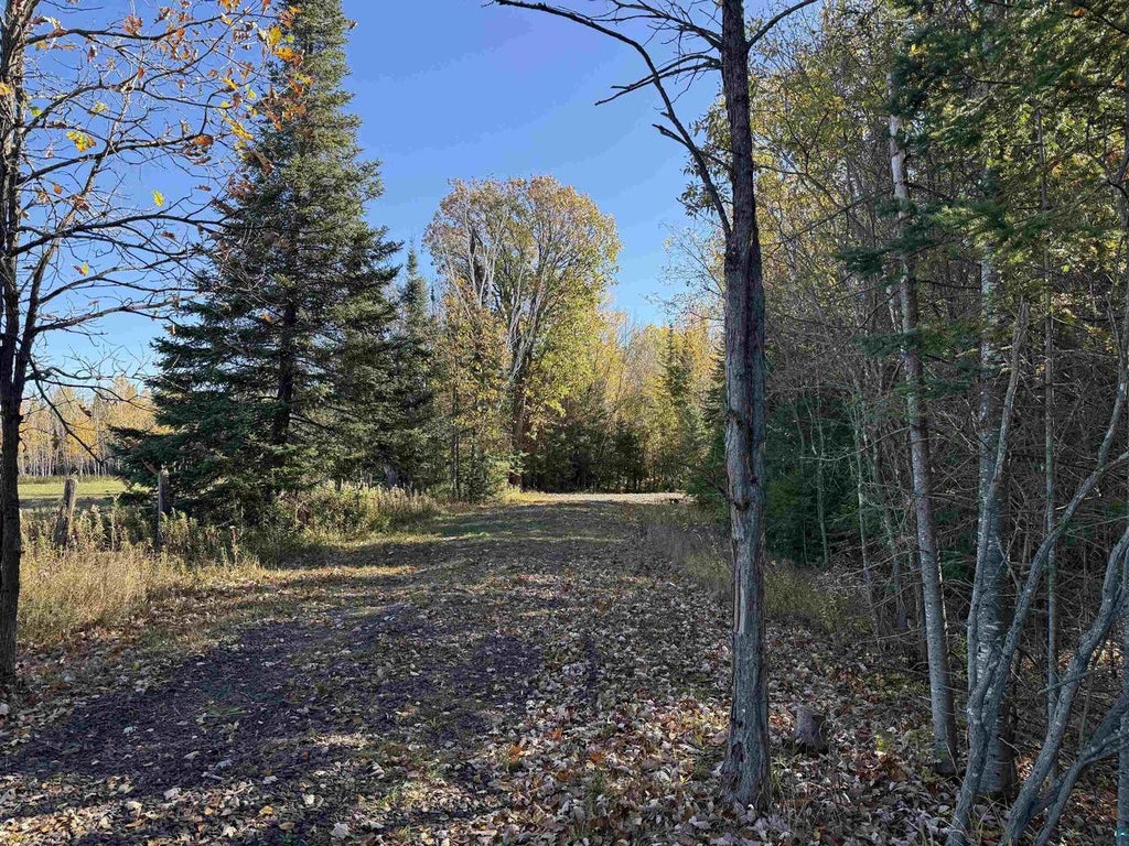 Photo of 11948 E Karna ROAD, Maple, WI 54854 (MLS # 6128652)