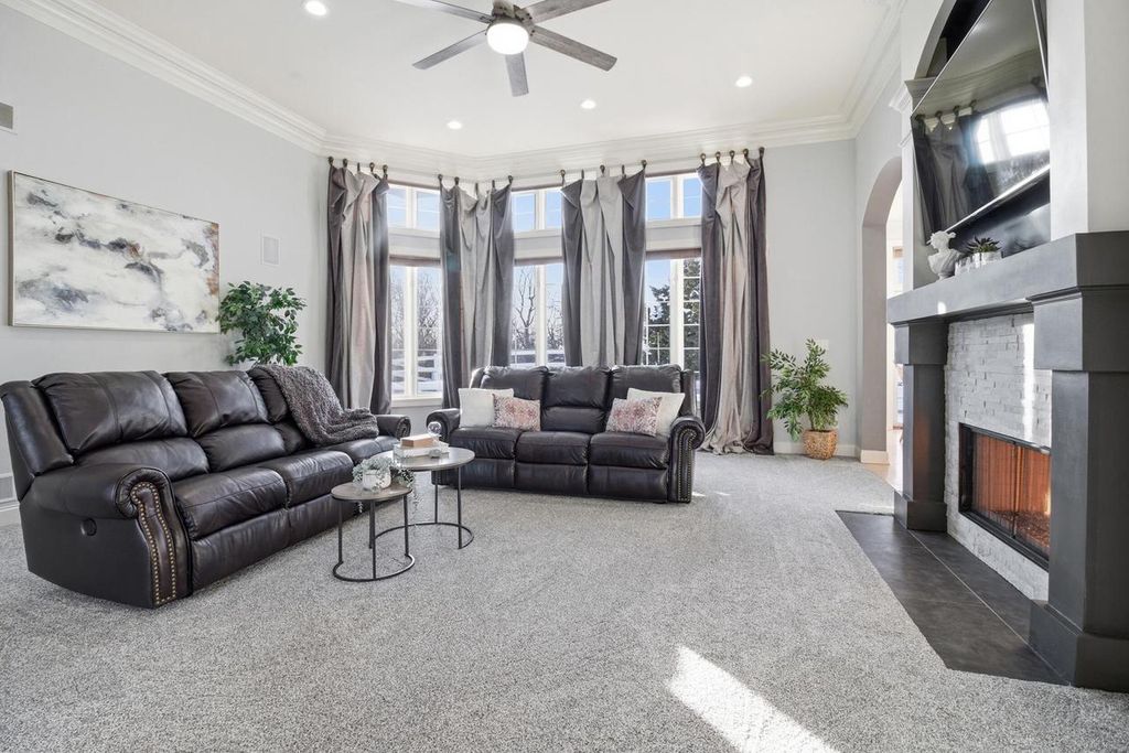 Photo of W132N6509 West View COURT, Menomonee Falls, WI 53051 (MLS # 1947836)