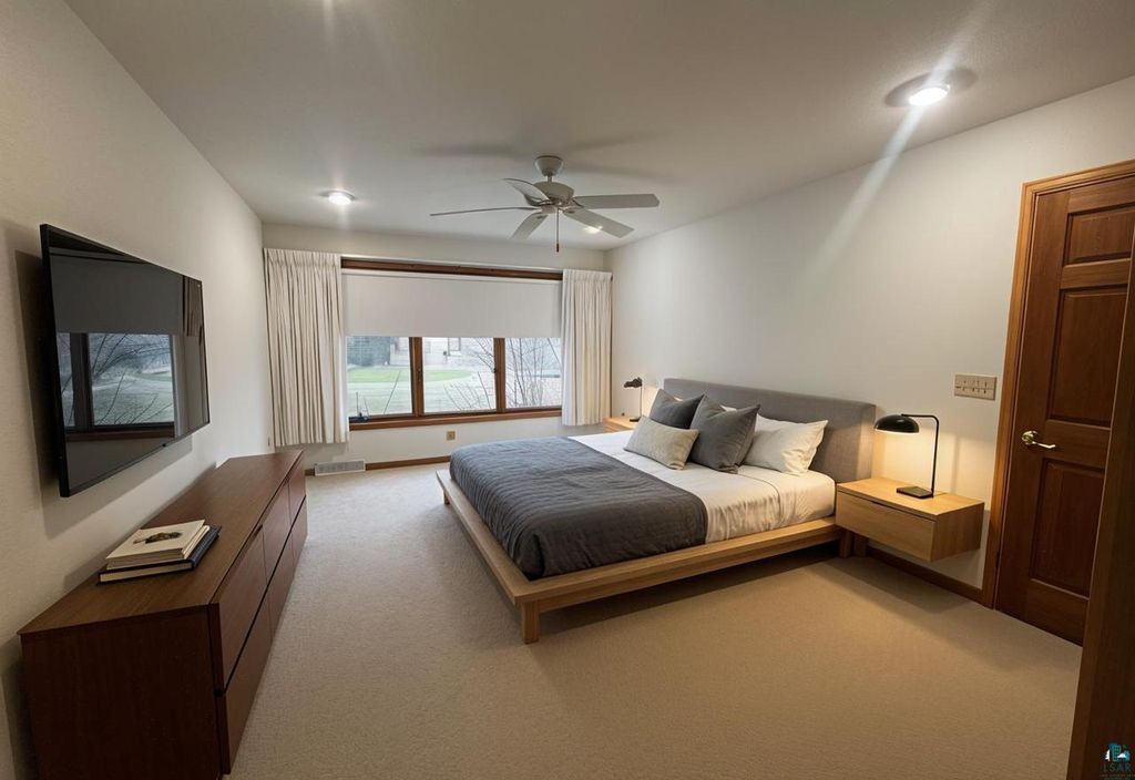 Photo of 502 Spring Creek Cr Cir, WI 53913 (MLS # 6124752)