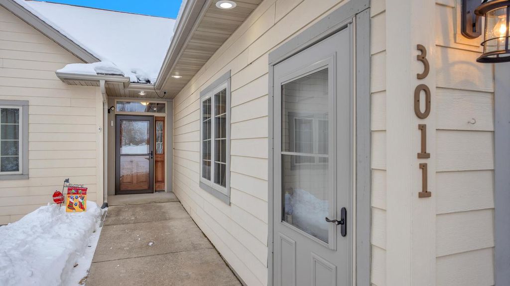 Photo of 3011 Rolling Hills DRIVE, Manitowoc, WI 54220 (MLS # 1945473)