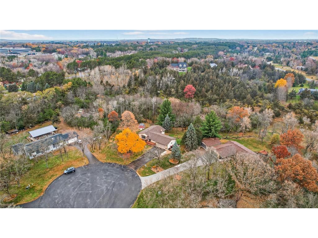 Photo of 719 Countryview CIRCLE, Hudson, WI 54016 (MLS # 6813212)