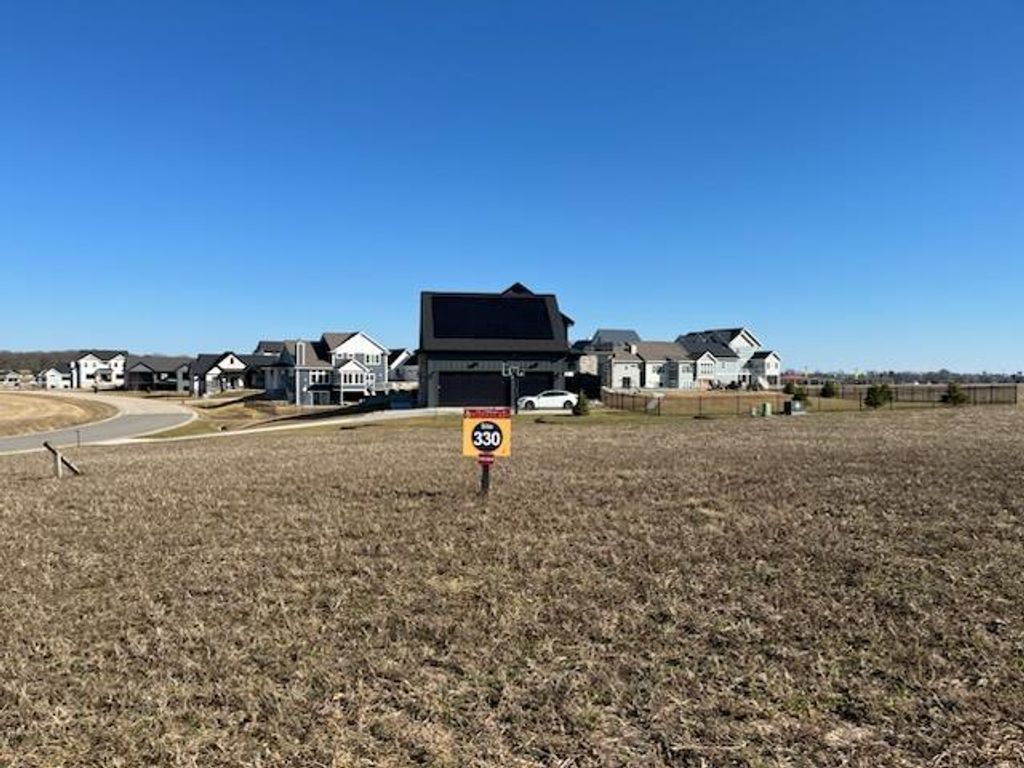 Photo of 5020 Homestretch DRIVE, Waunakee, WI 53597 (MLS # 2018575)