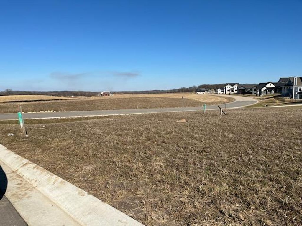 Photo of 5020 Homestretch DRIVE, Waunakee, WI 53597 (MLS # 2018575)